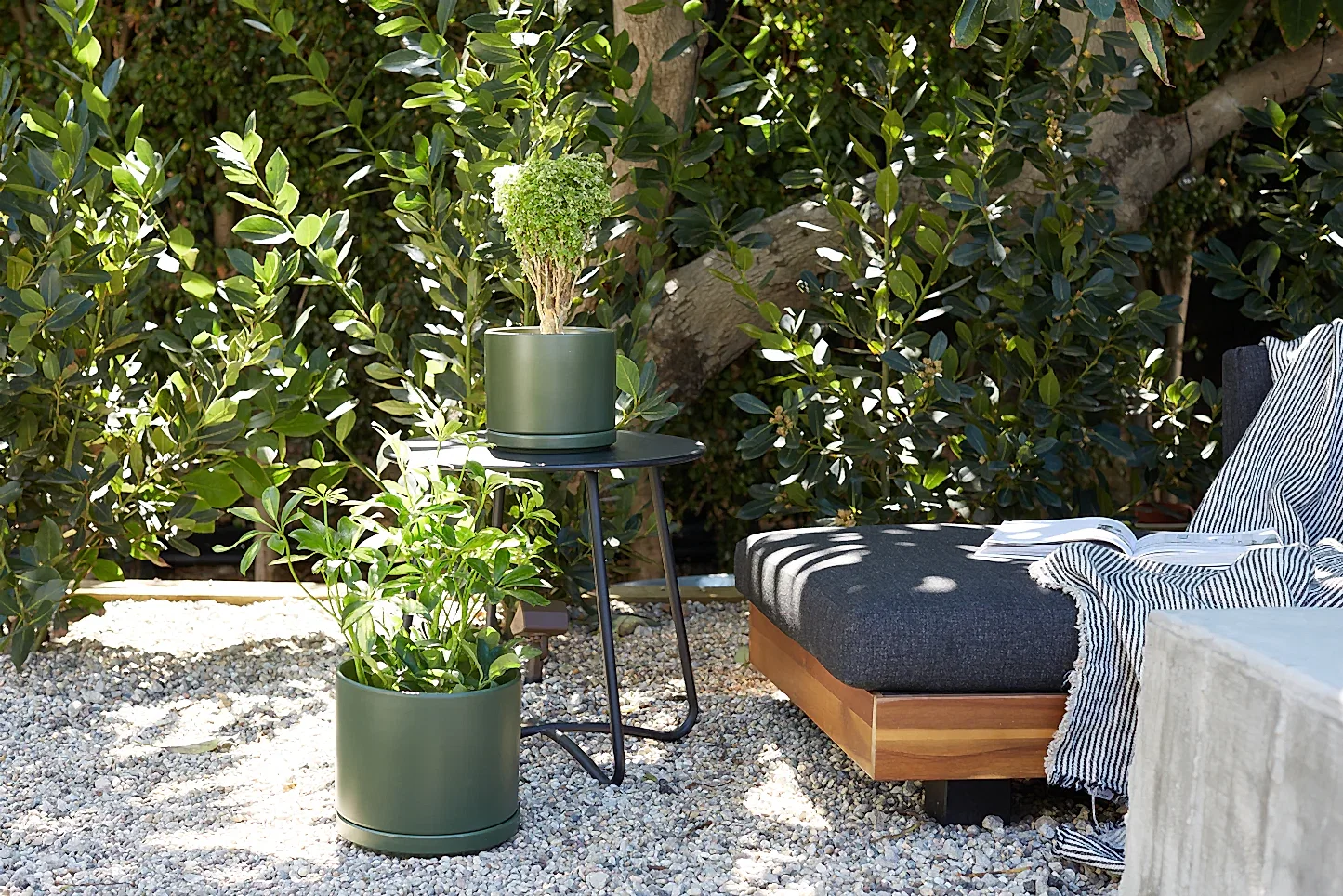 Solid Goods Planter with Saucer