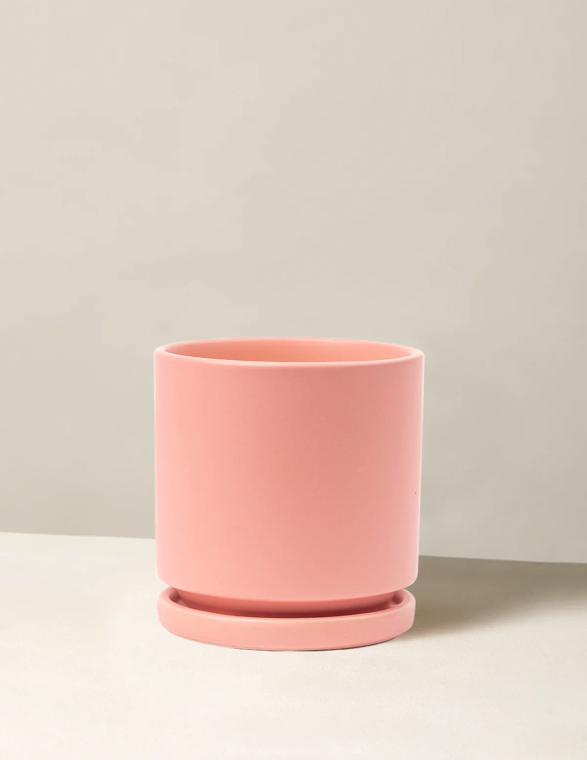 Isabella Planter