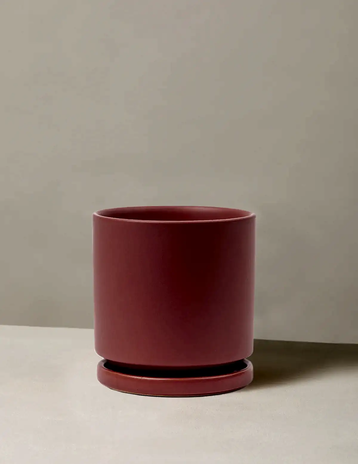 Isabella Planter