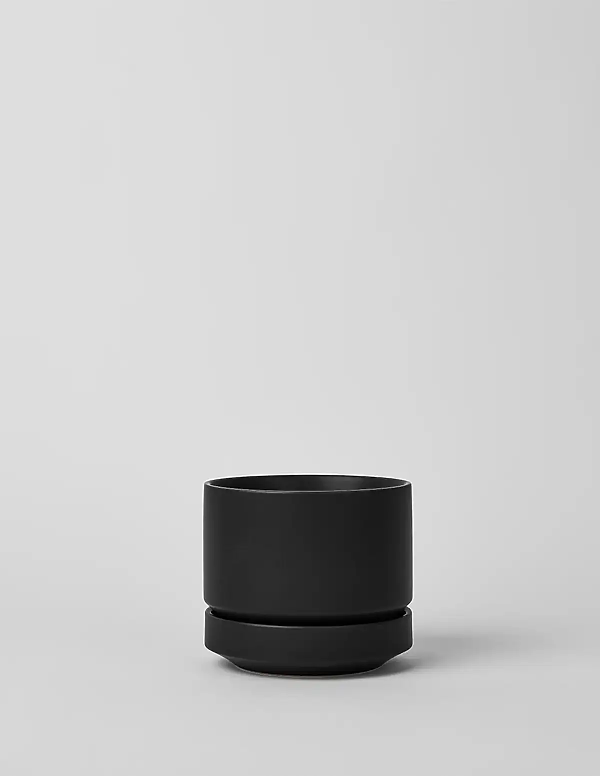 Round Two Planter