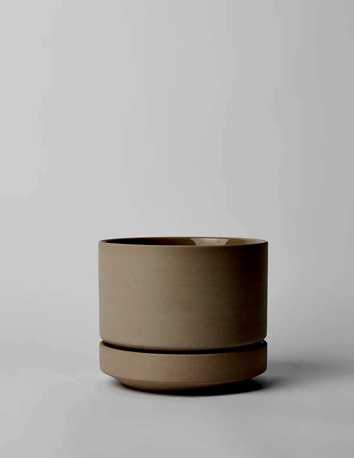 Round Two Planter